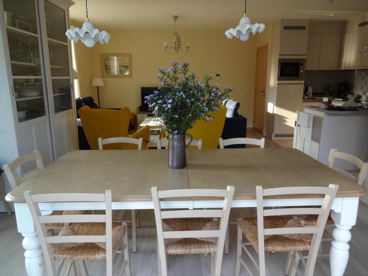 Bootsman Gelijkvloers Appartement Met Tuin En Autostaanplaats Oostende Exterior foto