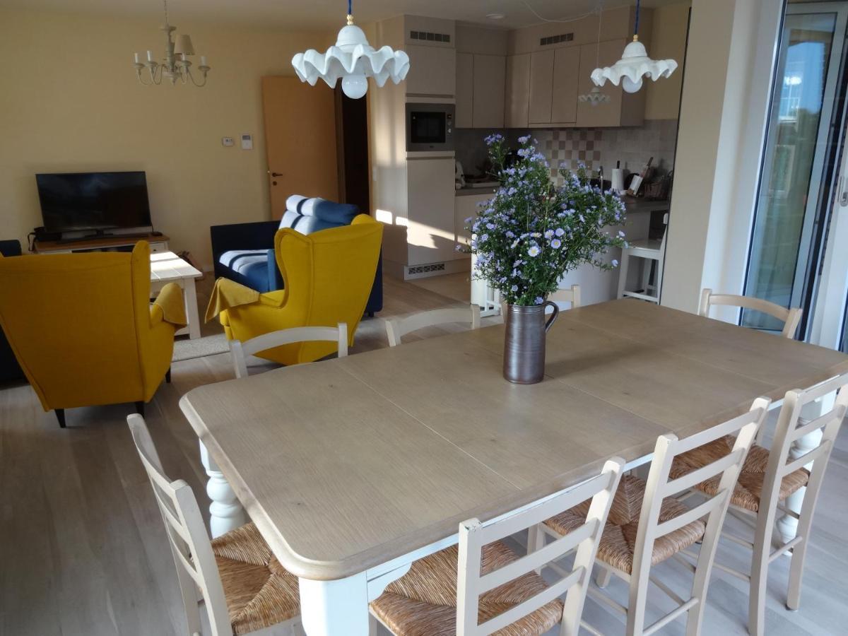 Bootsman Gelijkvloers Appartement Met Tuin En Autostaanplaats Oostende Exterior foto