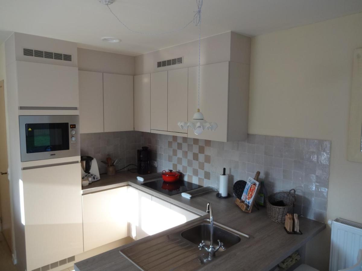 Bootsman Gelijkvloers Appartement Met Tuin En Autostaanplaats Oostende Exterior foto
